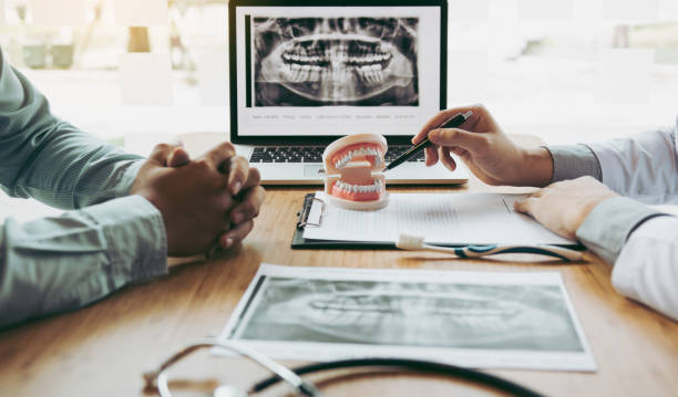Best Cracked Tooth Emergency Dentist  in Mont Belvieu, TX